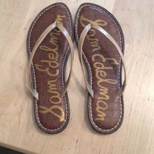 Sam Edelman Gracie flip flops!